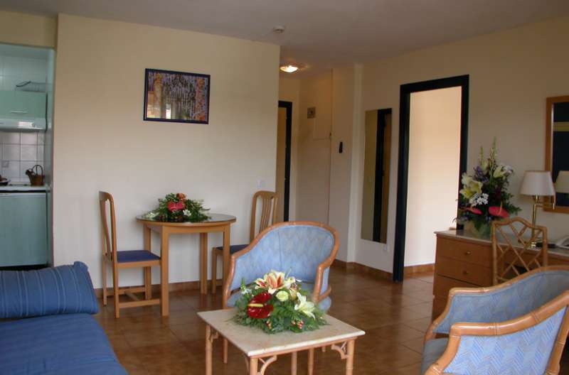 El Faro Hotell 3*